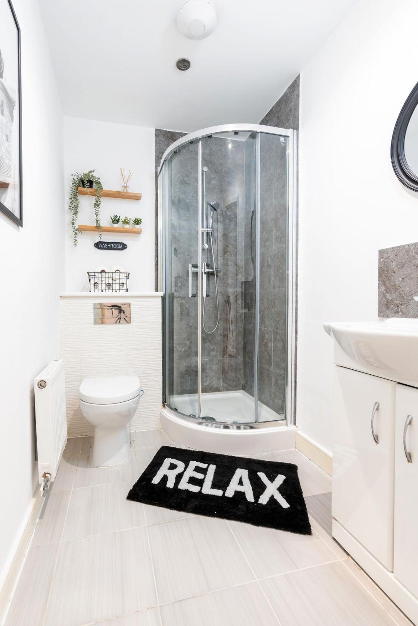 6 Guests - 3 Bedrooms - Free Wi-Fi - Manchester Kültér fotó